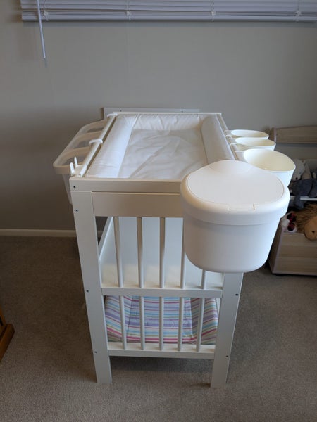 Change table - White - IKEA brand Carousel 1