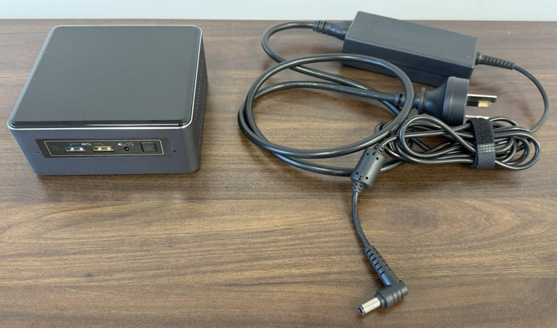 Intel NUC 7 Mini PC i5-7260U 2 Core 4 Thread 16GB 250GB Win10 Pro62863221779075112