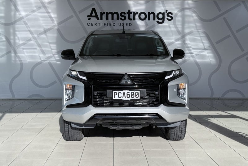 2022 Mitsubishi Triton VRX DC Black Edition62865829398017112