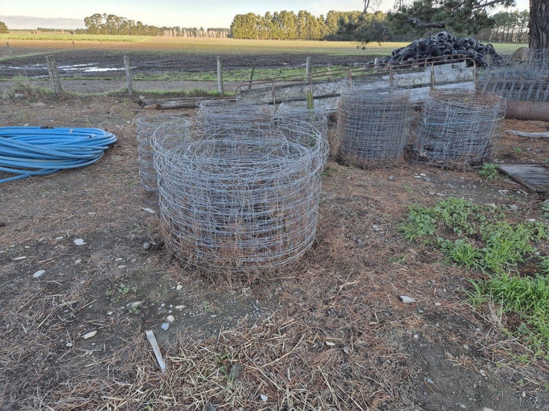 Sheep netting Carousel 2