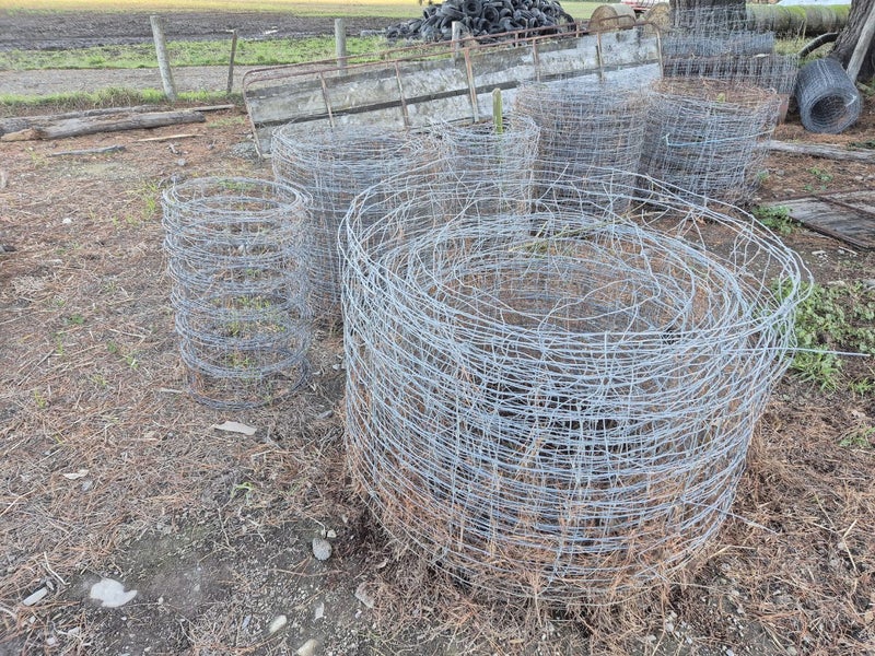 Sheep netting Carousel 1