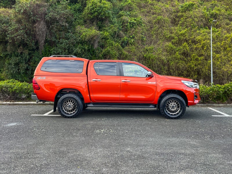 2020 Toyota Hilux SR5 4wd Dcab Diesel 2.8 auto62863245640578114