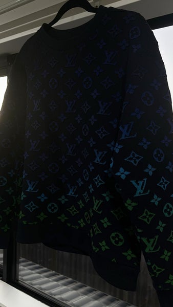 Louis Vuitton Gradient Monogram Fil Coup Sweatshirt62930693958402111