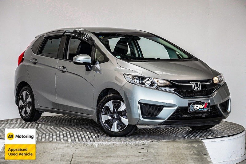 2016 Honda Fit L Hybrid / Jazz Leather / Cruise...628543240840981111