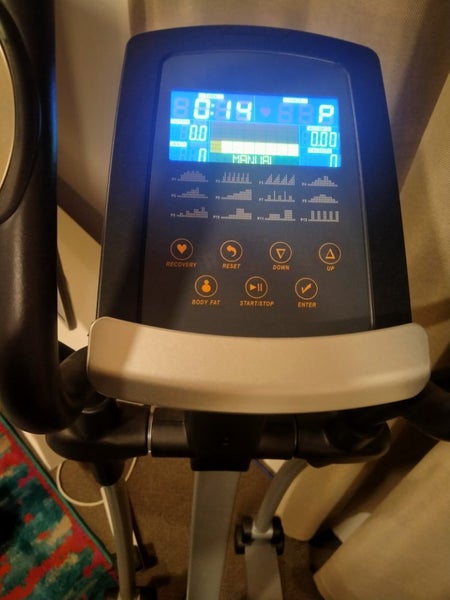 Crosstrainer / Elliptical - 140kg max weight62863239972227112