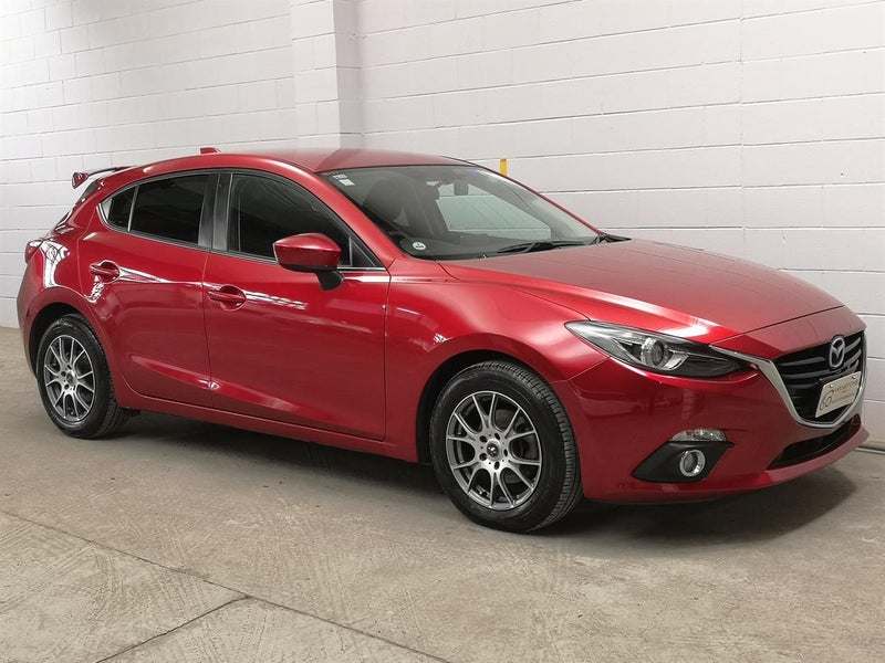 2014 Mazda Axela /3 1.5L Sproty 6 Speed Manual...62854324146307111