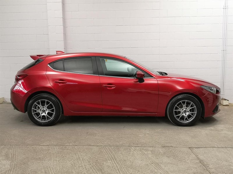 2014 Mazda Axela /3 1.5L Sproty 6 Speed Manual...62854324146307112