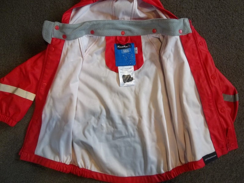 Mum 2 Mum red waterproof rain jacket size 2 (red)62854320869378111