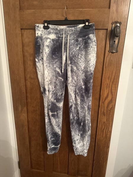 Lululemon tie dye sweatpants size 8 Carousel 1