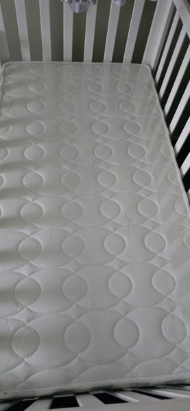 Baby Cot with Wheels,Mattress Carousel 7