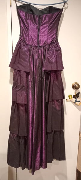Satin Laura Ashely Ball Gown size 1062940495499394112