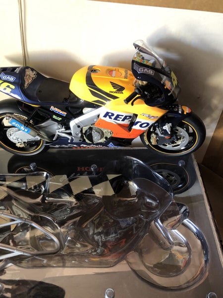 ROSSI’S MOTO GP REPSOL HONDA628638570522901111