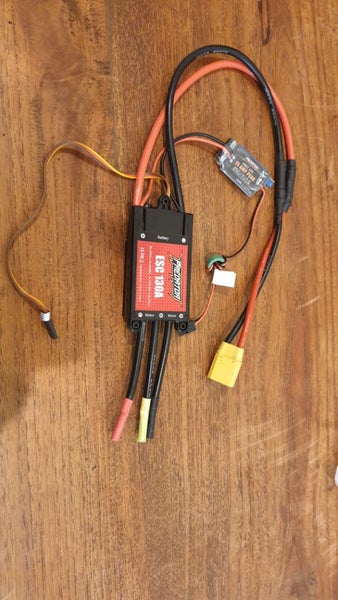 PREDATOR 130AMP 2-6S ESC WITH 15AMP UBEC Carousel 2