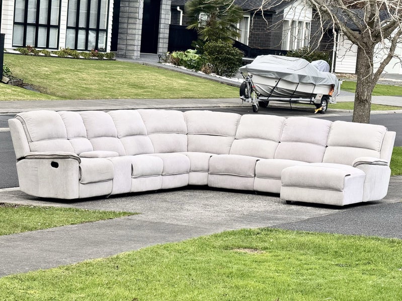 $1 RESERVE! STUNNING ’LIFESTYLE FURNITURE’ NZ MADE FABRIC MODULAR LOUNGE SUITE!628668510764831115
