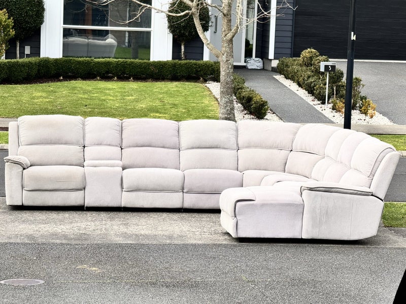 $1 RESERVE! STUNNING ’LIFESTYLE FURNITURE’ NZ MADE FABRIC MODULAR LOUNGE SUITE!62866851076483112
