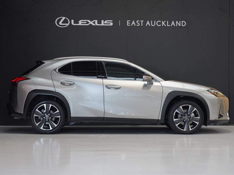 2020 Lexus UX 250H Limited 2.0Ph/Hd62863272895745114