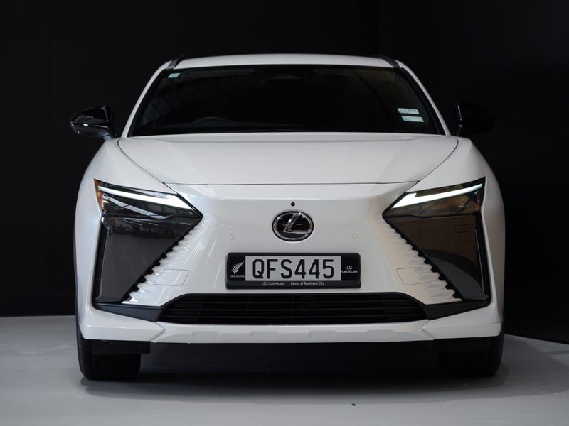 2023 Lexus RZ 450E Core 71Kwh/Ev62863272900611113