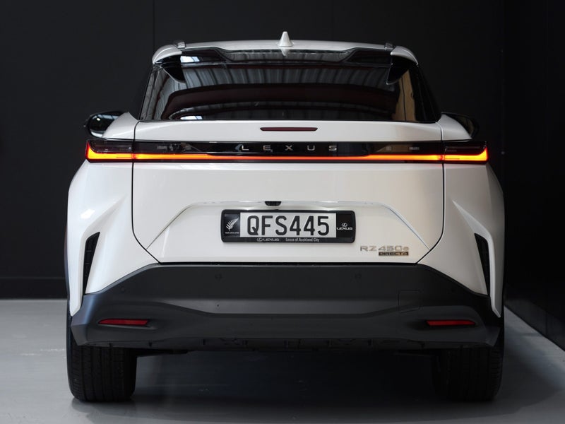 2023 Lexus RZ 450E Core 71Kwh/Ev62863272900611114