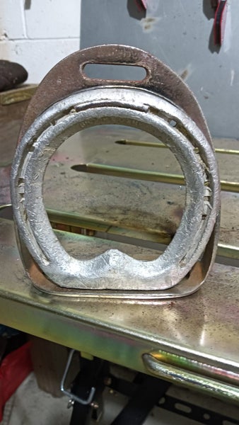 Horse shoe picture frame62863858332419112