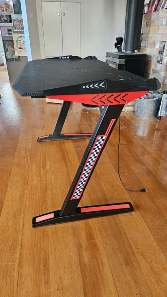 Gaming Desk Carousel 1