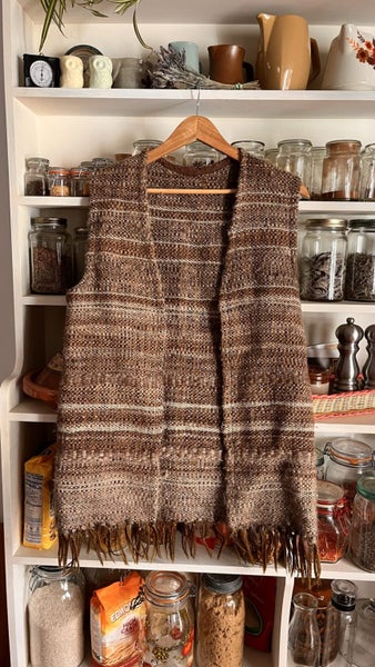+++ Vintage Woven Vest +++ Carousel 1