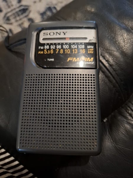 Sony pocket radio Carousel 1