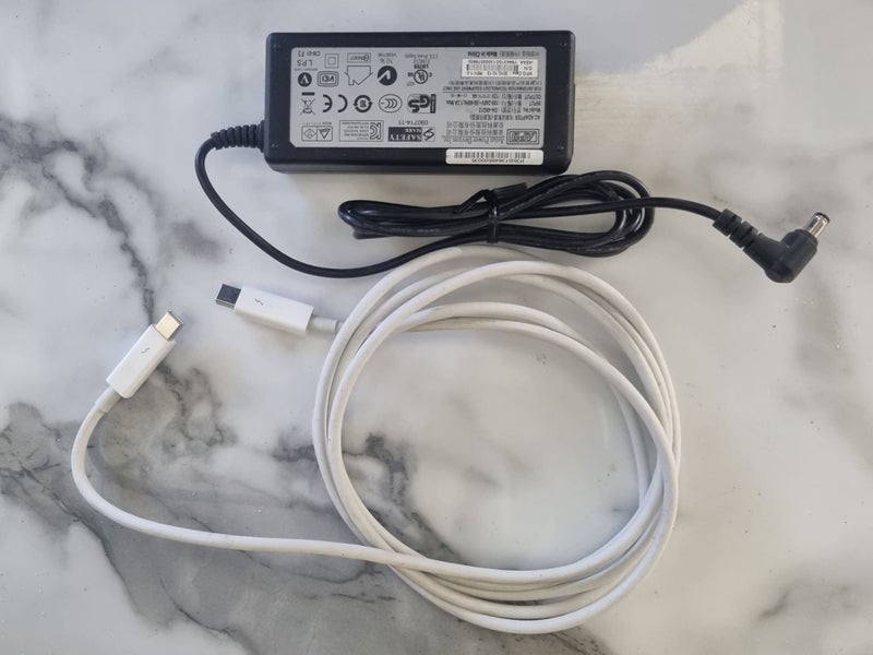 Promise SANLink F1002 Thunderbolt to fibre converter Carousel 3