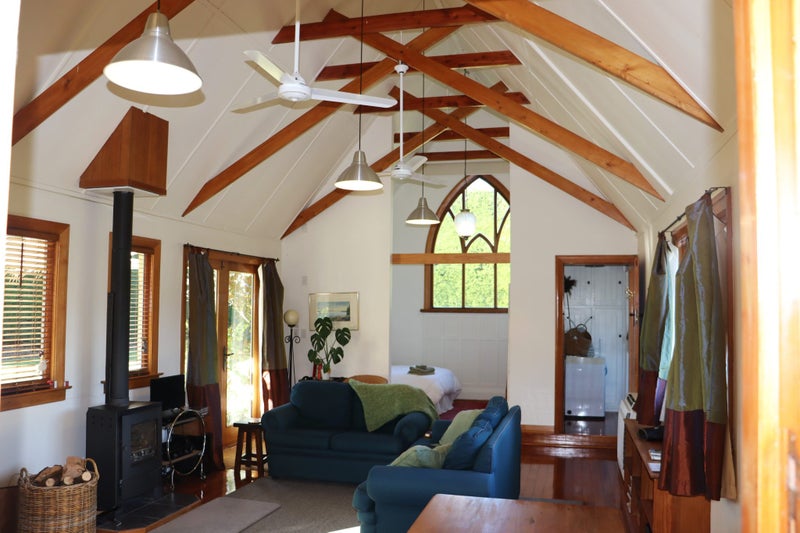 Image 2 of 16