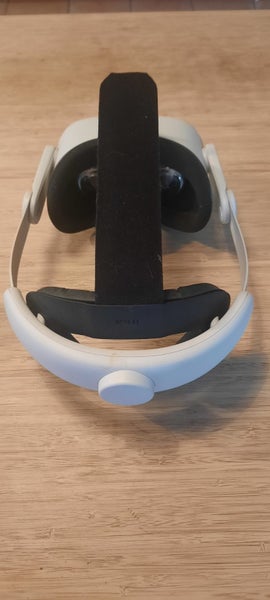 ***Oculus Quest 2 Virtual Reality with adjustable head strap & free shipping!!**628632441616671122