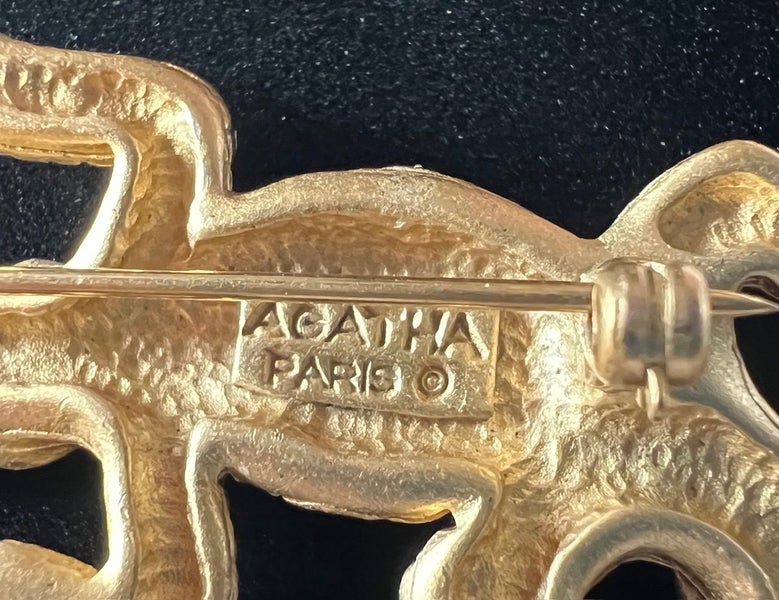 Collectible Large Pre-Loved Goldtone CROCODILE ALLIGATOR Brooch by AGATHA PARIS Carousel 9