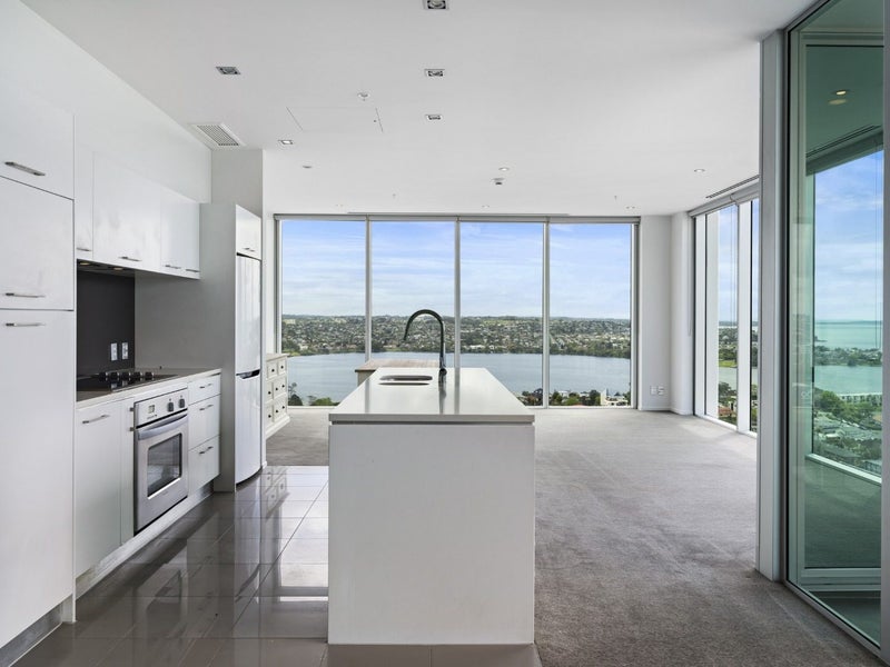 Takapuna, 2 bedrooms62885375352578114