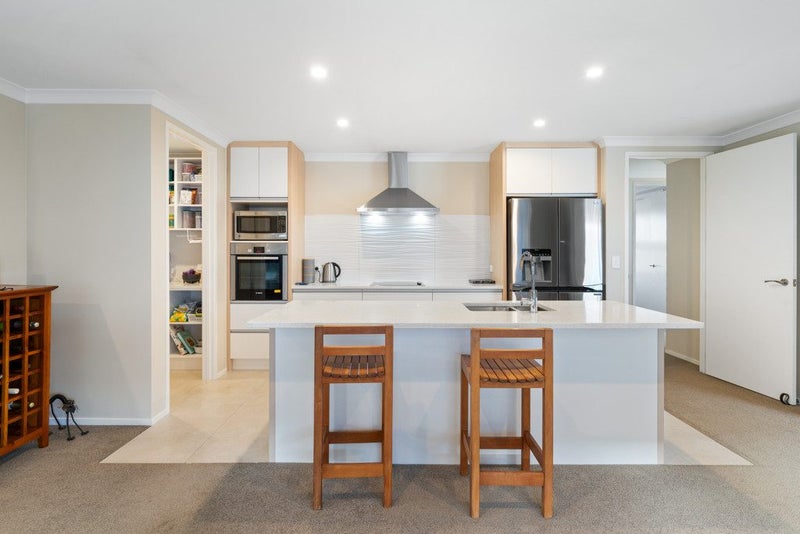 Expansive 215sqm Family Home62885374583169113