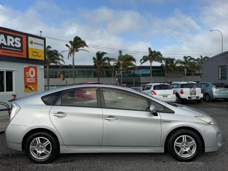 2012 Toyota Prius Hybrid62868837041025114