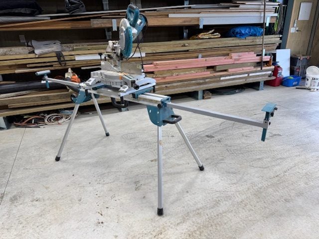 Makita Compound Mitre Saw62931725414401114