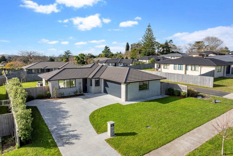 Welcome Home – Where Warmth, Space & Style Com...62885374840962114