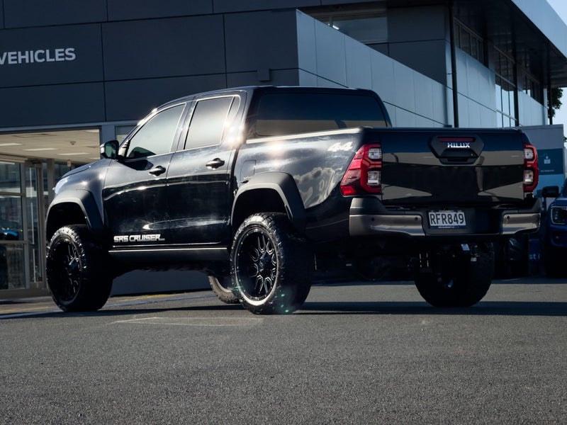2023 Toyota Hilux Sr5 Cruiser Td Dc 2.62868837057667111