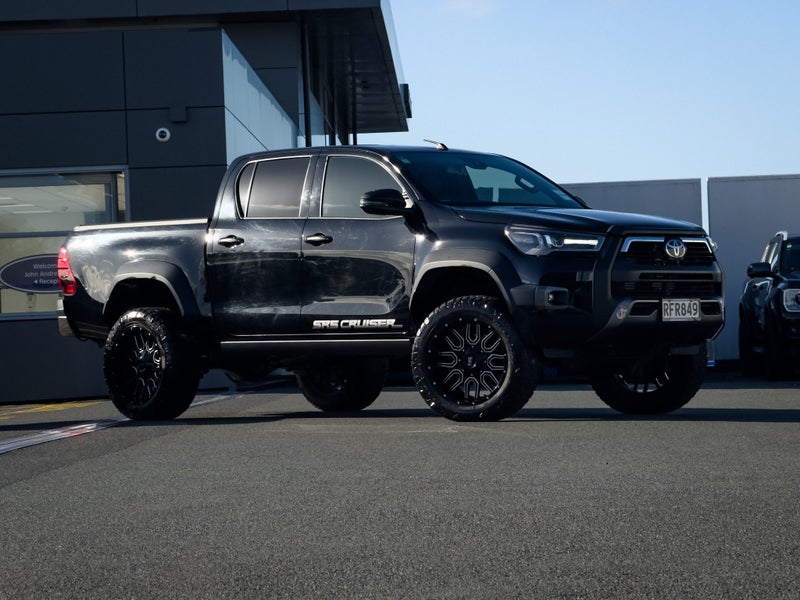 2023 Toyota Hilux Sr5 Cruiser Td Dc 2.62868837057667113