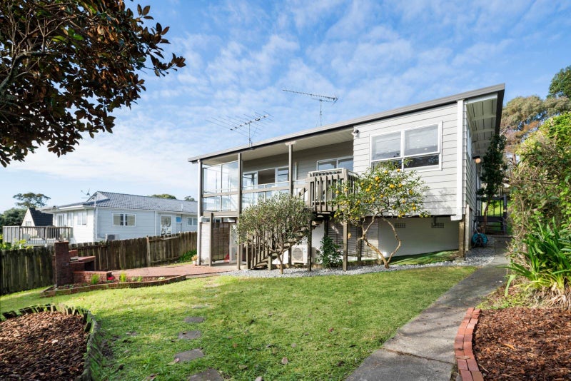 Sun-Drenched, Easy Access – Perfect for All Ages62885374885763111