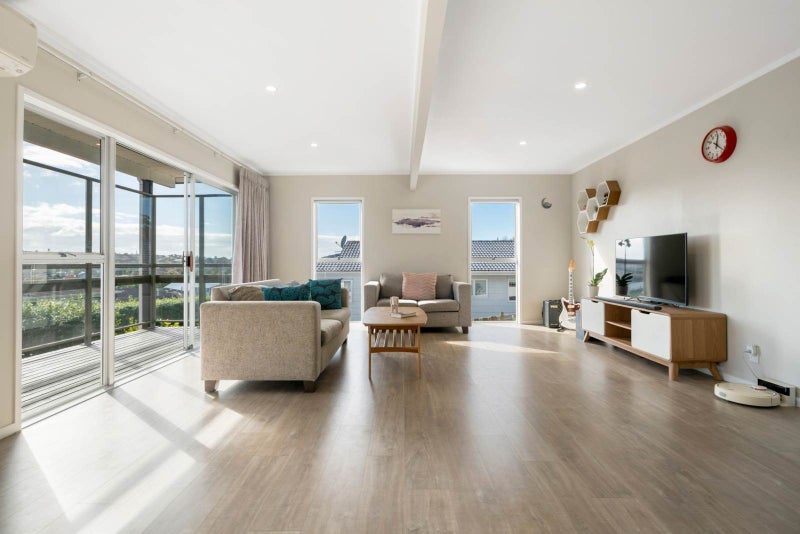 Sun-Drenched, Easy Access – Perfect for All Ages62885374885763112