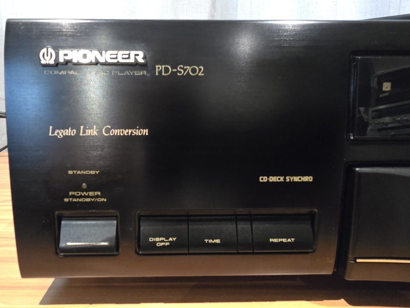 Pioneer PD-S702 CD player with Remote Carousel 2