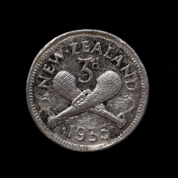 NZ 1935 THREEPENCE! $1 RESERVE! Carousel 1