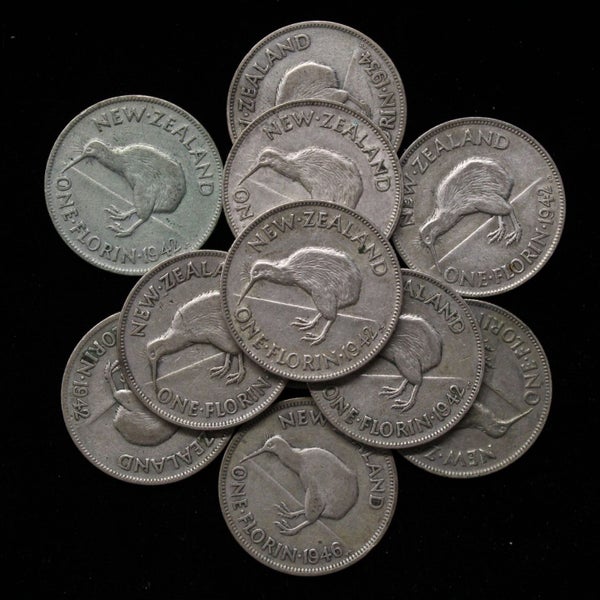 NZ SILVER FLORINS 2 OZ OF SILVER. $1 RESERVE! Carousel 1