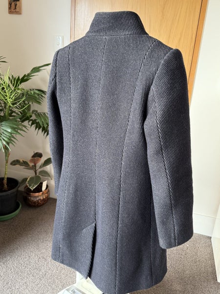 Italian wool mid-length Coat from Cue62863243902595112