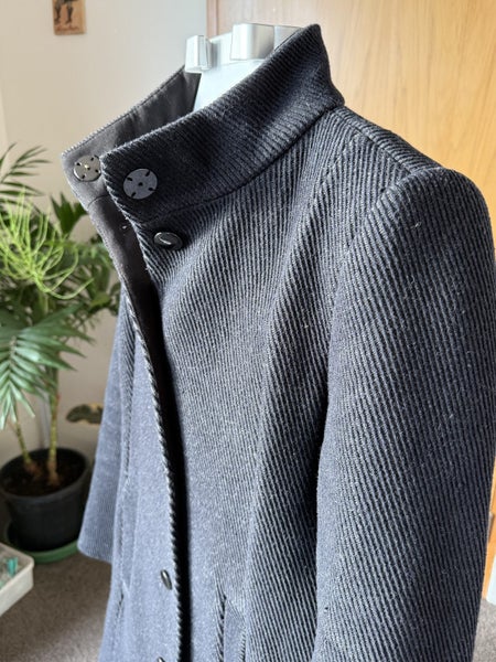 Italian wool mid-length Coat from Cue62863243902595111