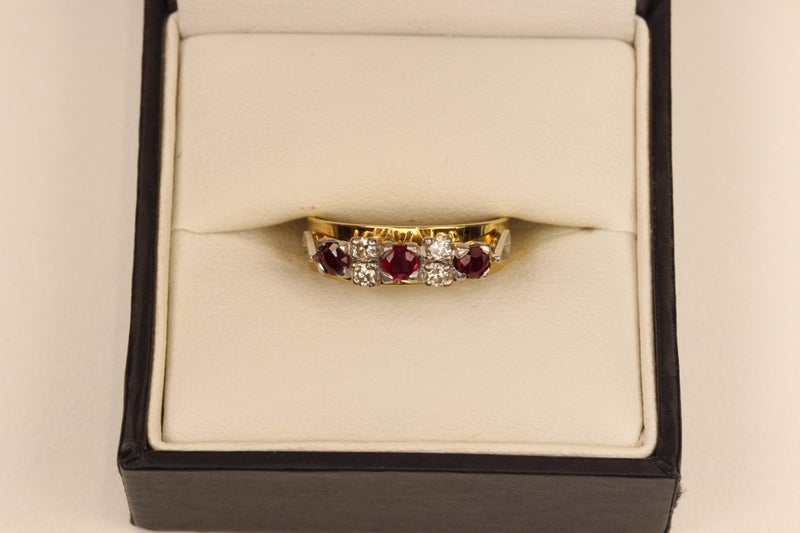 Vintage 18ct Ruby & Diamond ring Carousel 1