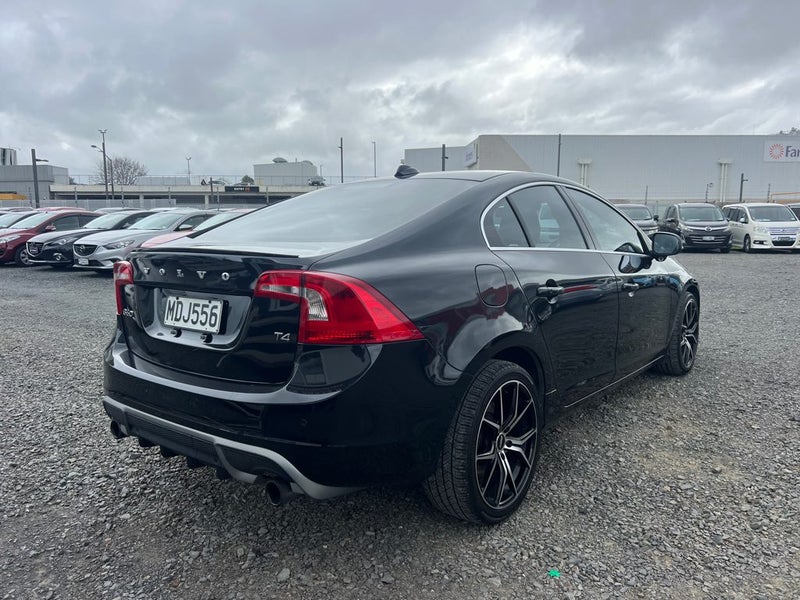 2013 Volvo S6062864757888129112