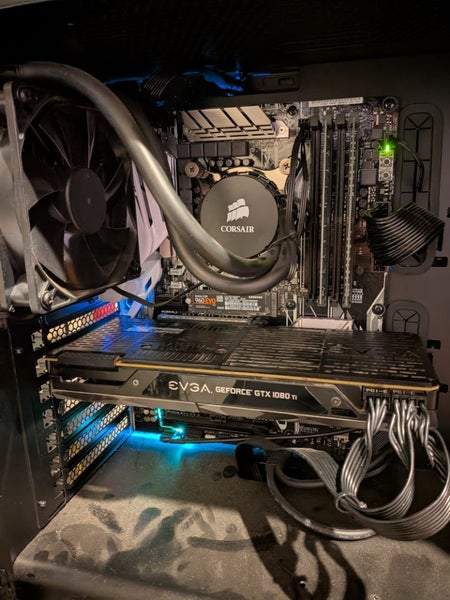 I5-7600k 32Gb RAM 250Gb SSD 1080ti Tower only Carousel 1