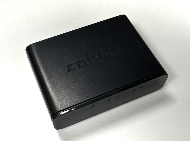 Edimax SW3305P 5 Port 10/100 UTP Switch Fast Ethernet UTP - $1 Res (F10 Shelf) Carousel 2