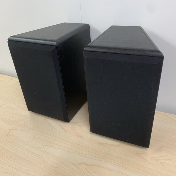 Compact NAD 805RC Speakers - Small Footprint, Big Sound! Carousel 8