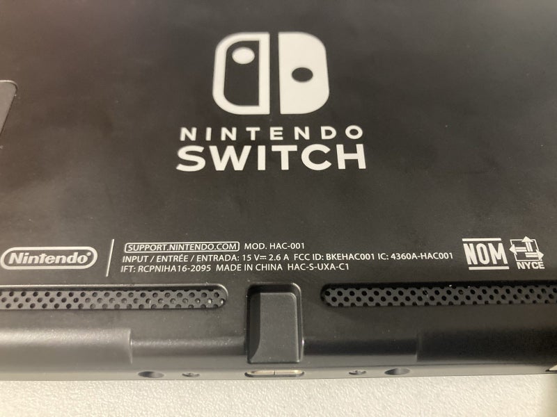 Nintendo Switch V1 (HAC-001) with case and stand for sale Carousel 2